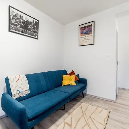 Mostowa 13 * بوزنان