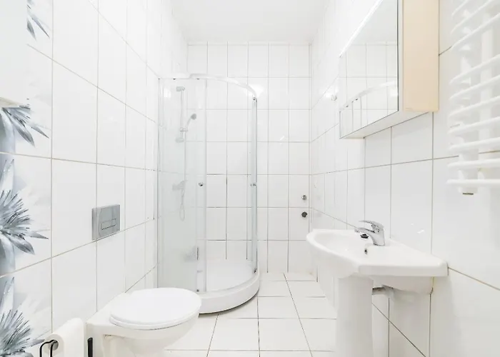 Mostowa 13 * Poznaň